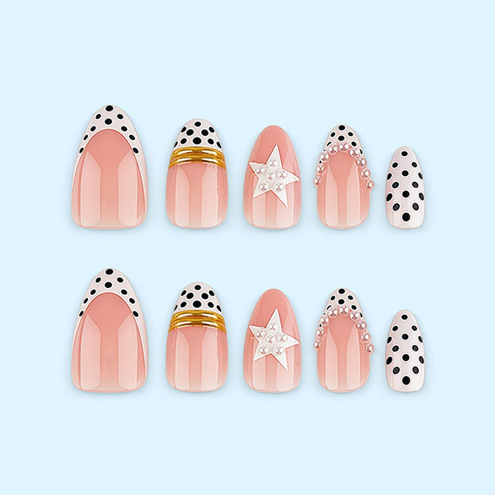 Custom-designed artificial nails with 3D applications Bowlift