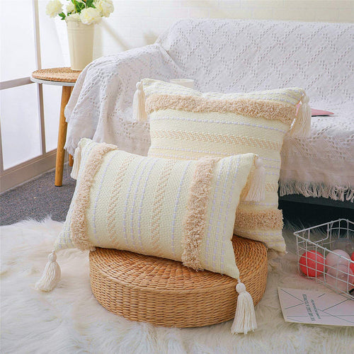 Women Structured Pillowcase with Tassels Bowlift