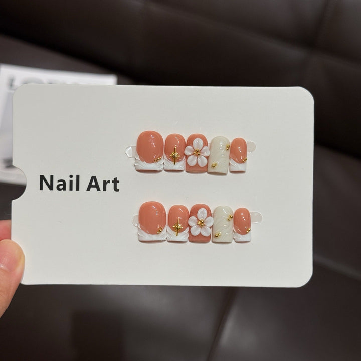 Floral Accent Press-On Nail Art Set