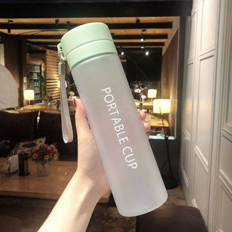 Ladies stylish glass drinking bottle Bowlift