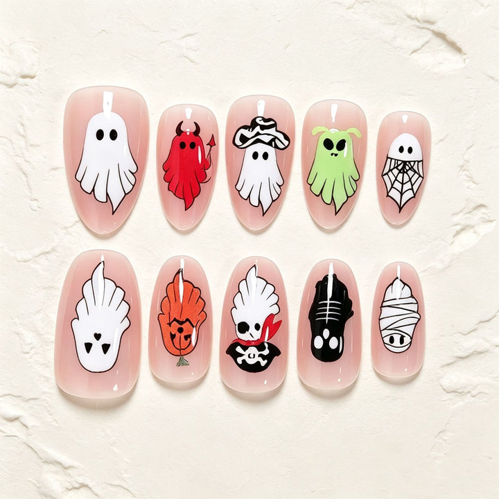 Halloween-themed Press-On Nail Art Kit Bowlift