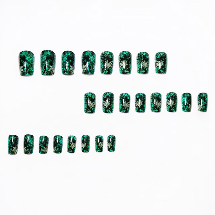 Creative artificial nails with a winter snowflake design Bowlift