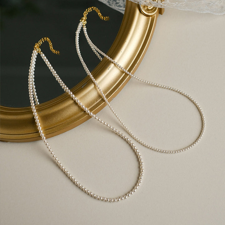 Delicate Pearl Necklace Bowlift