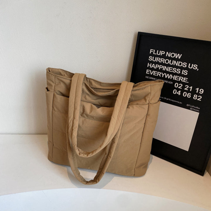 Elegant and Modern Tote Bag Bowlift