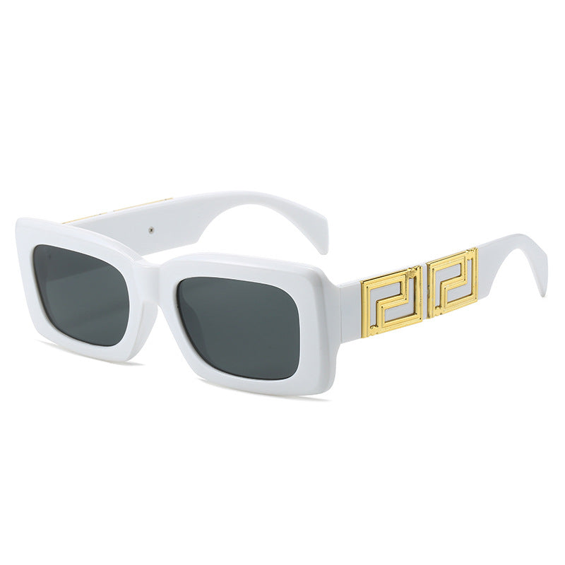Women elegant square sunglasses with luxurious gold accent Bowlift
