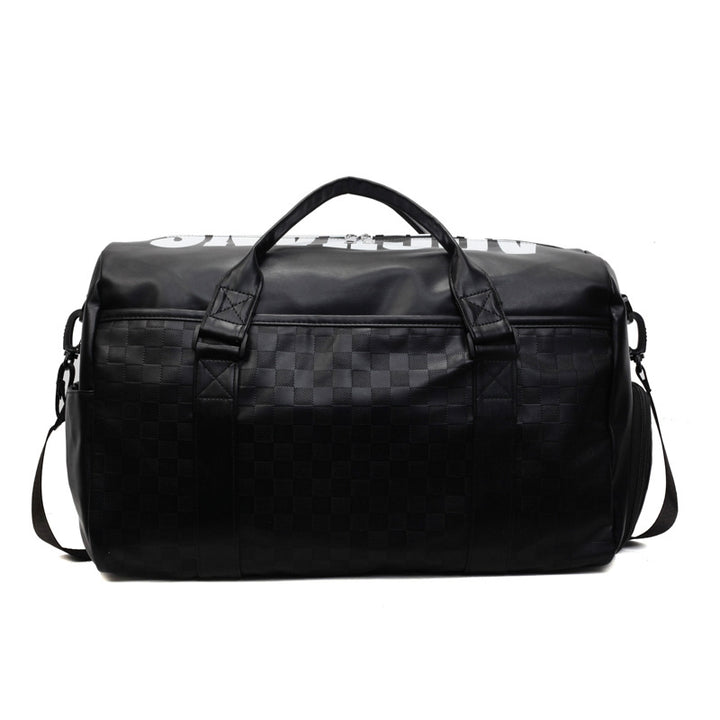 Sporty Travel Bag With Reinforced Bottom Bowlift