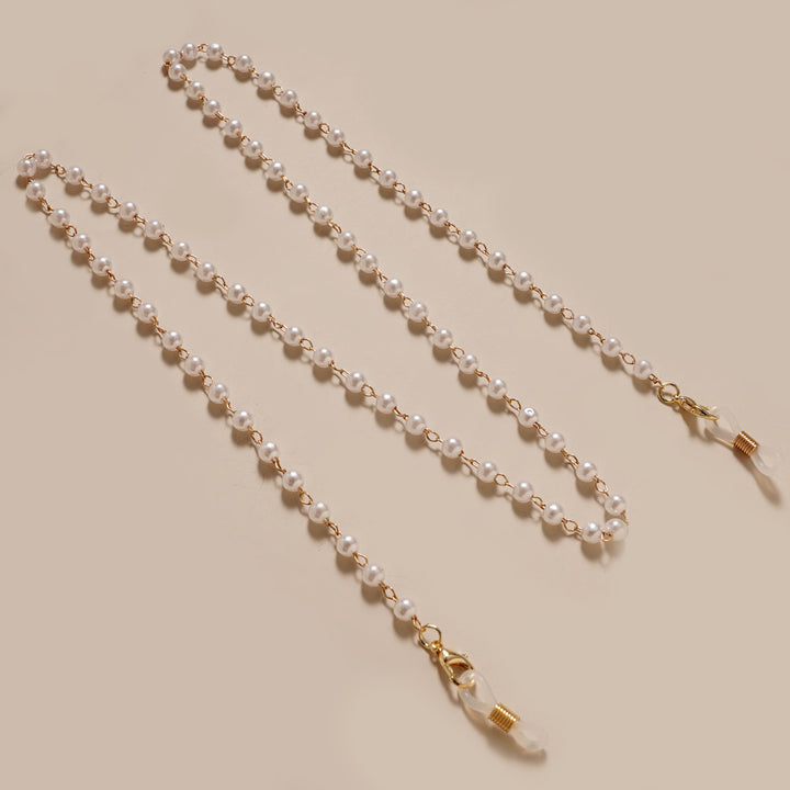 Elegant Beaded Eyewear Chain Bowlift