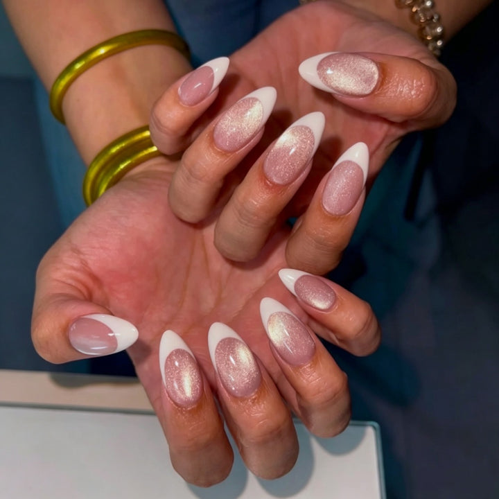 Elegant Stiletto Press-On Nails Bowlift