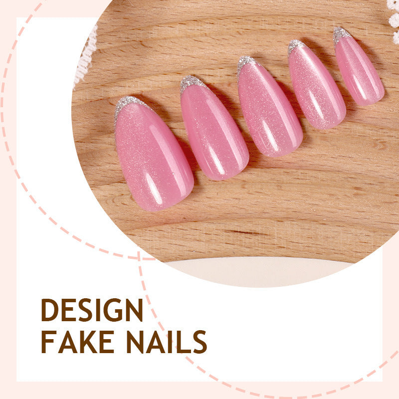 Artificial nail set with an elegant glitter finish and natural look Bowlift
