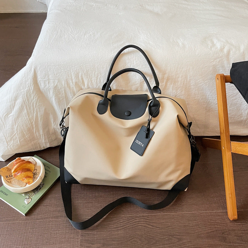 Elegant Travel Bag with Durable Material and Adjustable Shoulder Strap Bowlift
