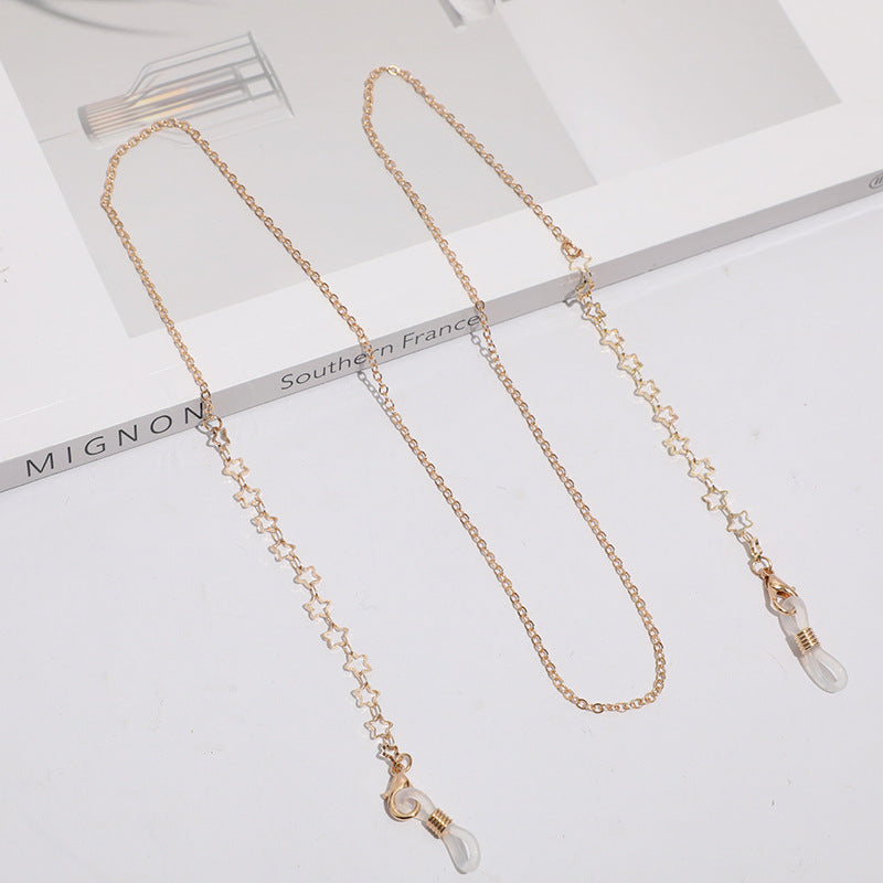 Star-Themed Eyewear Chain Bowlift