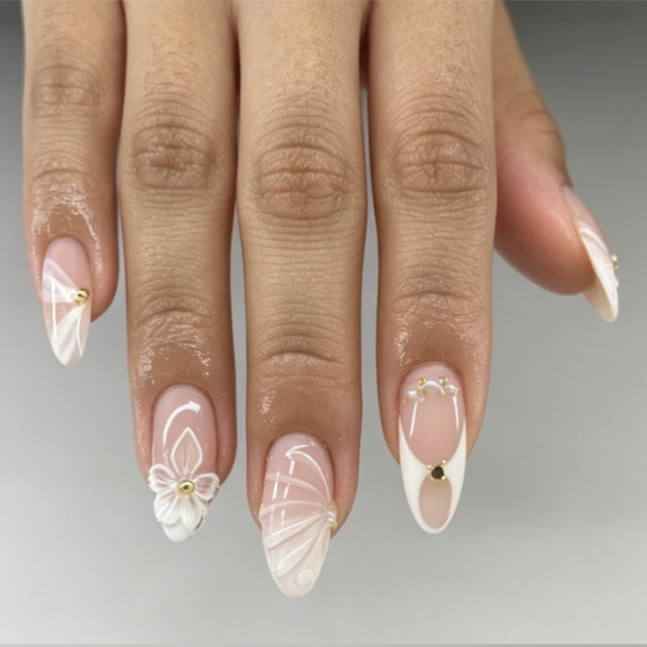 Detailed Floral Press-On Nail Design Bowlift
