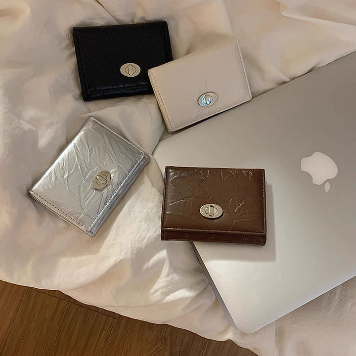Elegant Textured Leather Wallet Bowlift