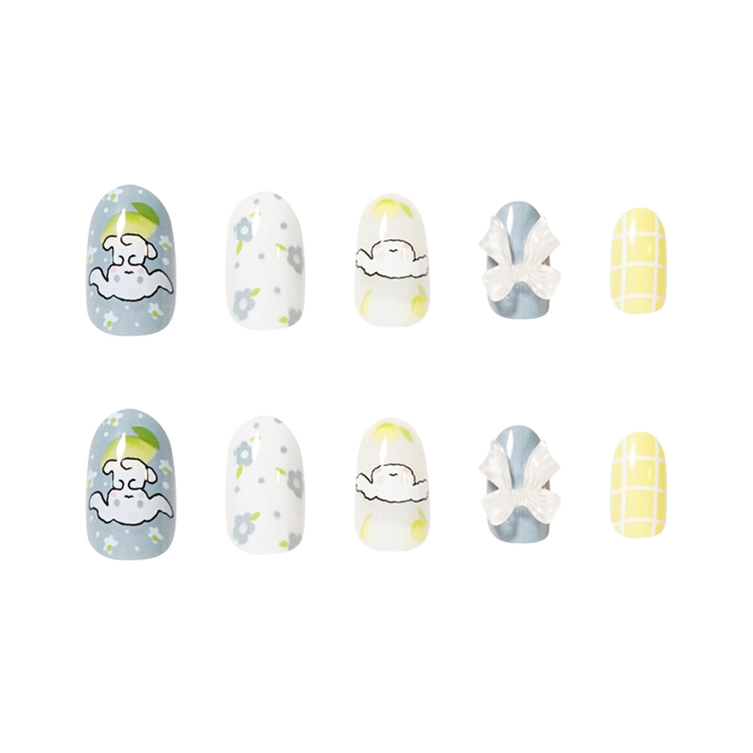 Creative Nail Art with Animal Accents Bowlift