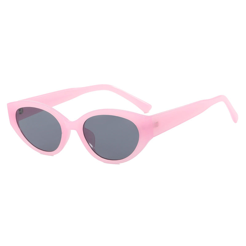 Women's Cat-Eye Sunglasses with Protective UV Filter and Trendy Design Bowlift