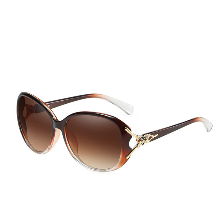 Women's Cat-Eye Sunglasses with Luxurious Golden Accents Bowlift