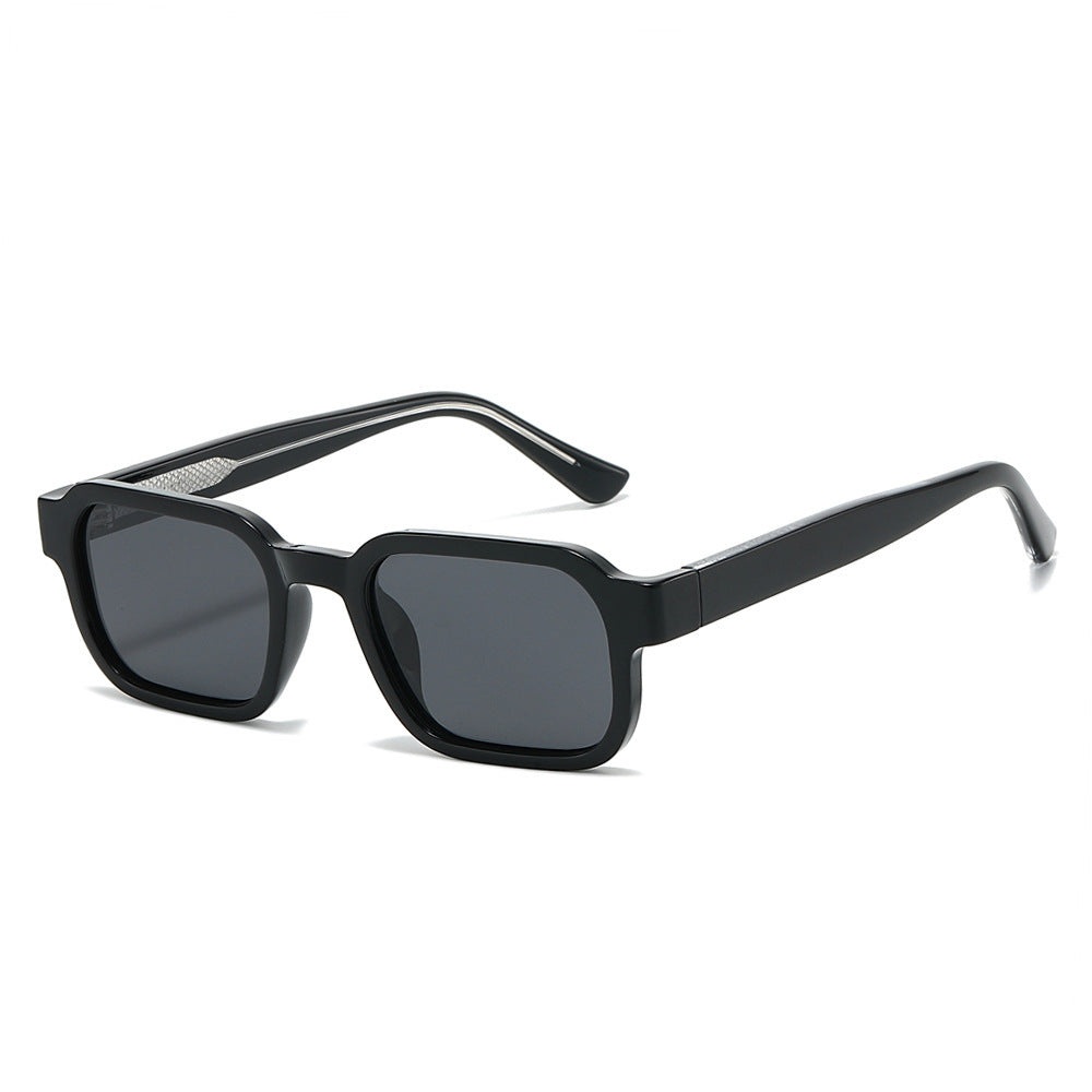 Women’s sunglasses in a modern square design Bowlift
