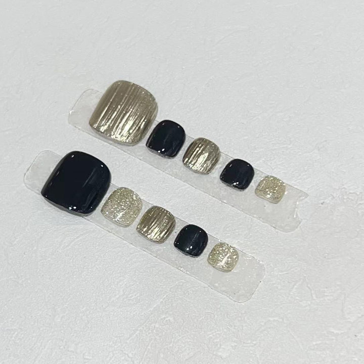 Press-On Nail Art Set with Elegant Metallic and Glitter Accents Bowlift