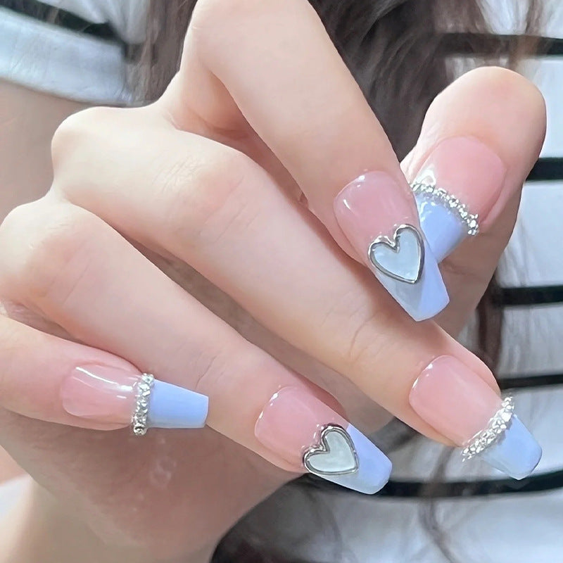 Artificial nails with romantic heart and glitter decorations Bowlift