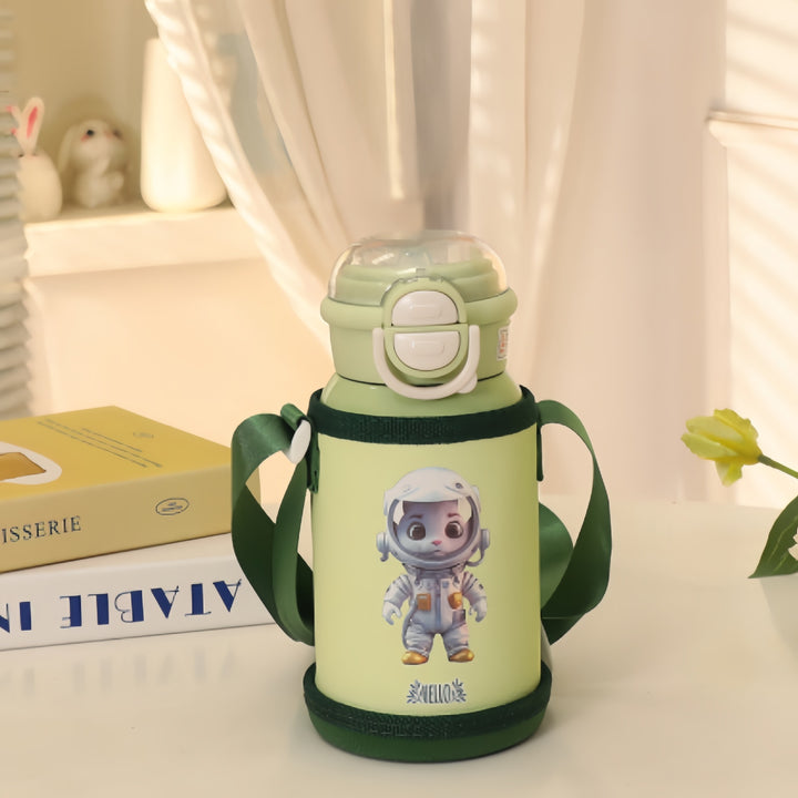 Girl's Water Bottle Bowlift