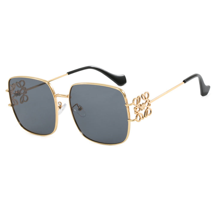 Ladies square sunglasses with delicate design and luxurious metal frame Bowlift