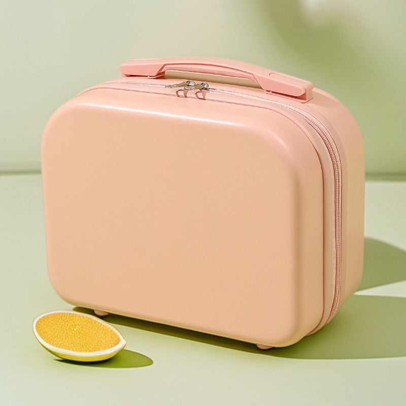 hard-shell travel vanity case with molded handle and double-zip closure Bowlift