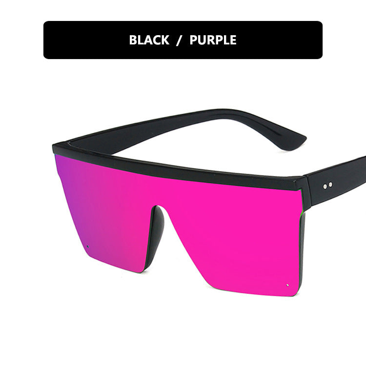 Women's futuristic sunglasses in protective oversized format Bowlift