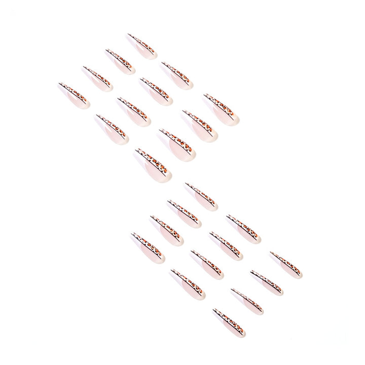 Artful nail extensions in modern leopard design Bowlift