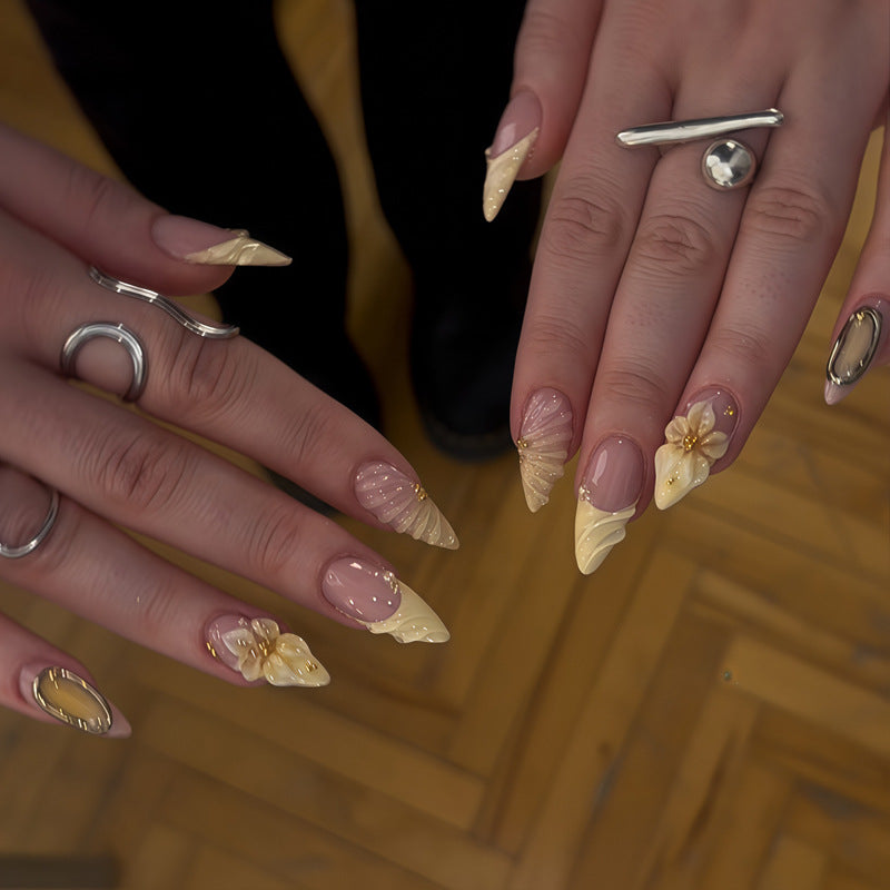 Decorative Floral Stiletto Press-On Nail Set Bowlift