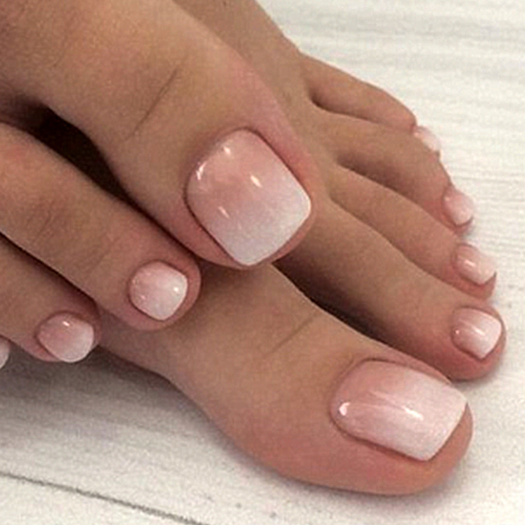 Elegant Nail Design Bowlift