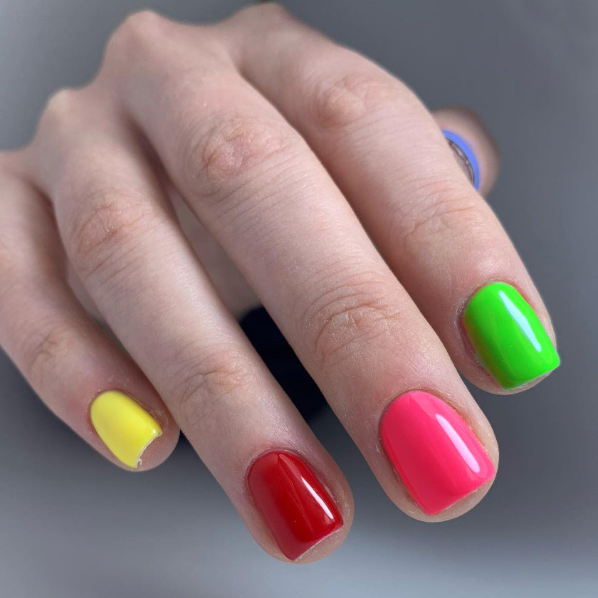 Professional Press-On Nail Tips Bowlift