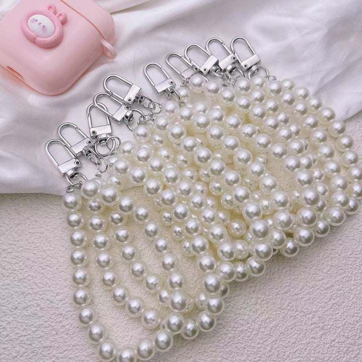Chic Pearl Keychain Bowlift