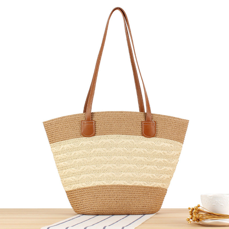 Elegant Straw Bag with Attractive Leather Handles Bowlift