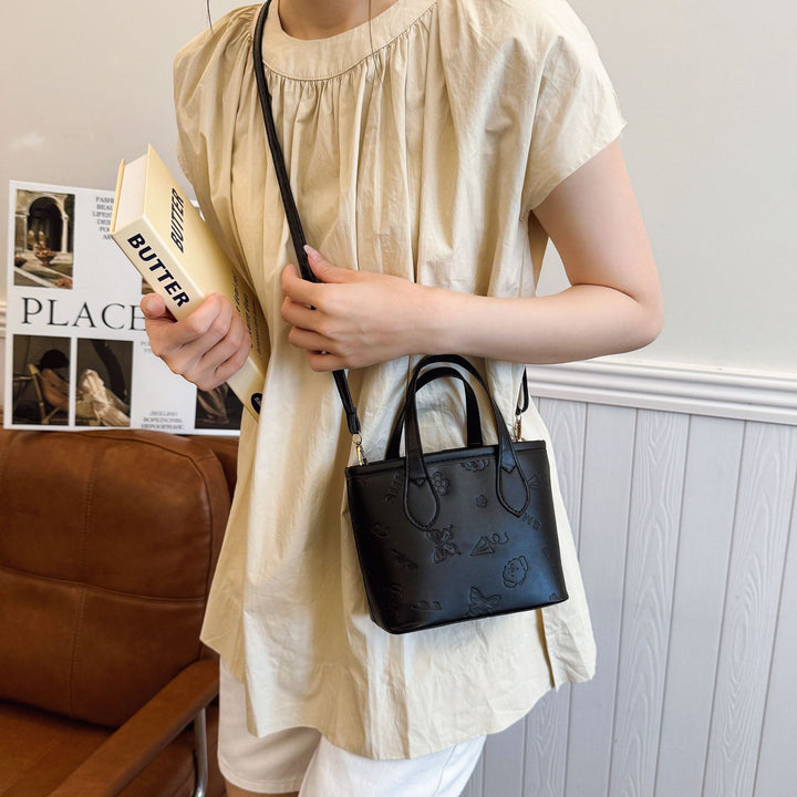 Playful Mini Handheld Tote Bag Bowlift