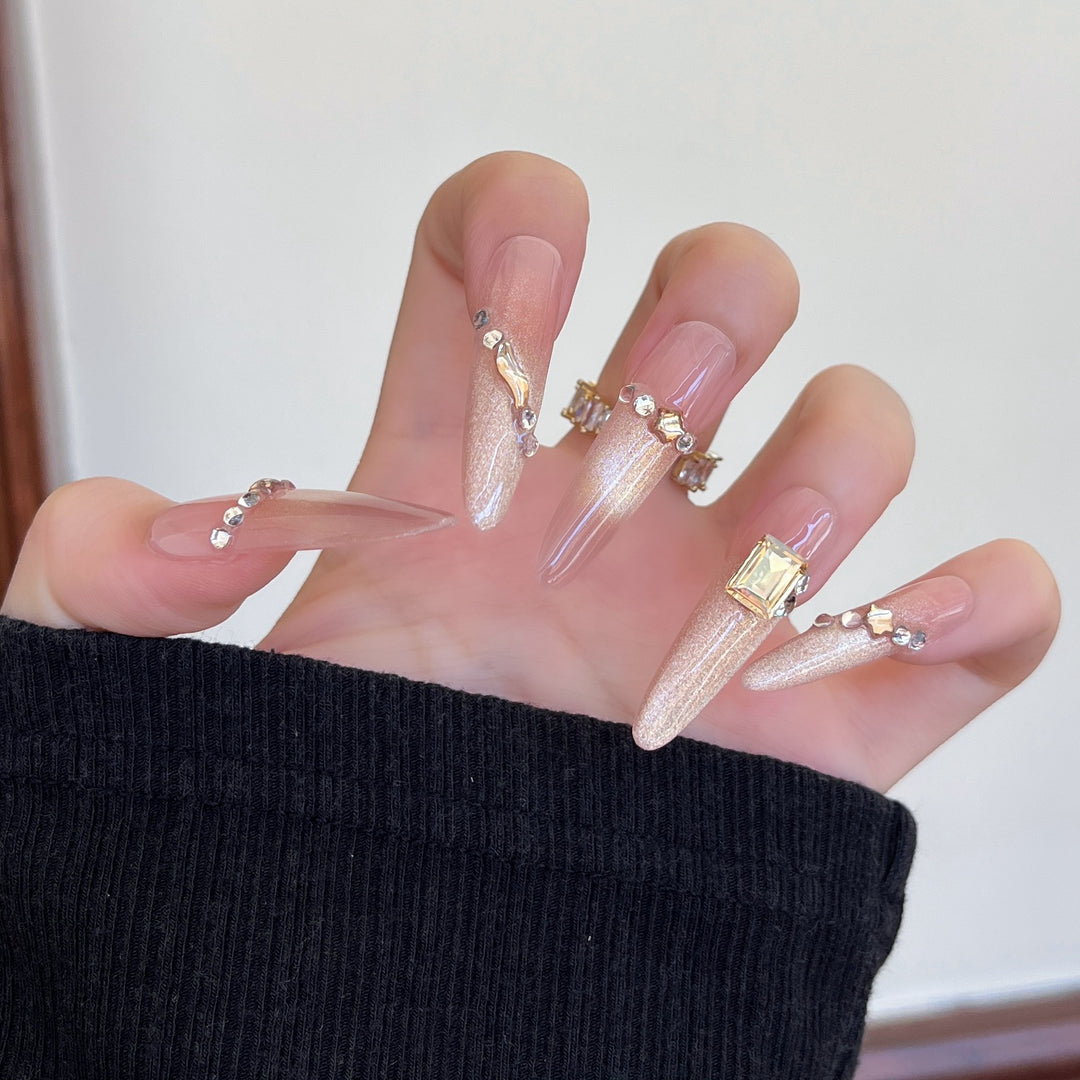 Glamorous Stiletto Press-On Nail Extensions Bowlift