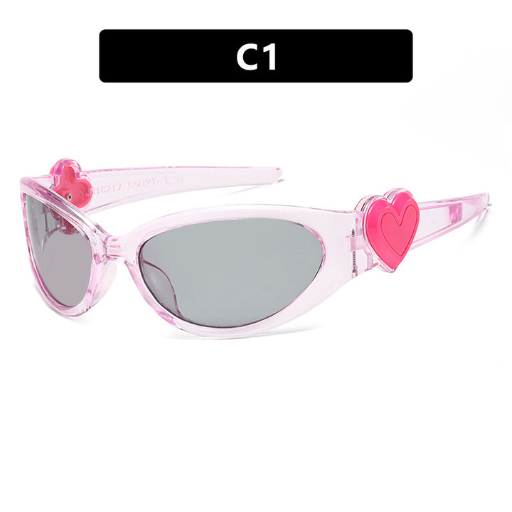 Ladies fashionable sunglasses with heart-shaped detail Bowlift