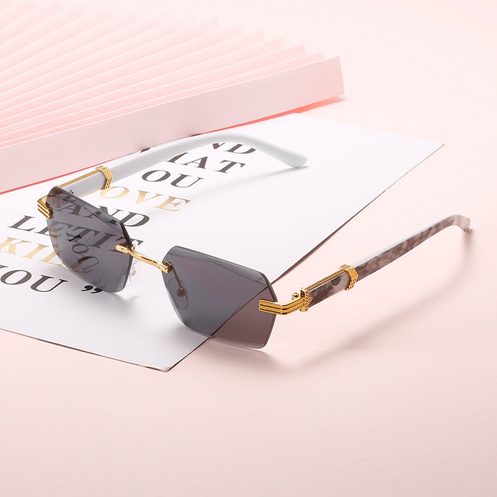 Avant-Garde Luxury Shield Sunglasses Bowlift