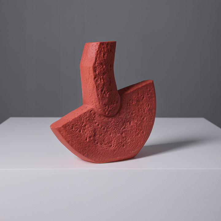 Artistic Ceramic Sculpture Bowlift