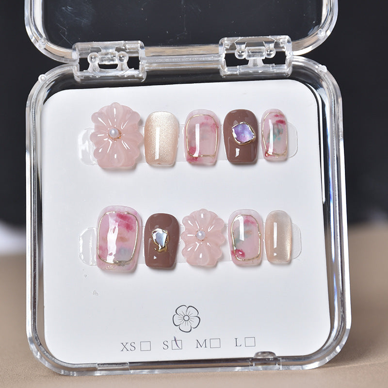Decorative Floral Press-On Nail Set Bowlift