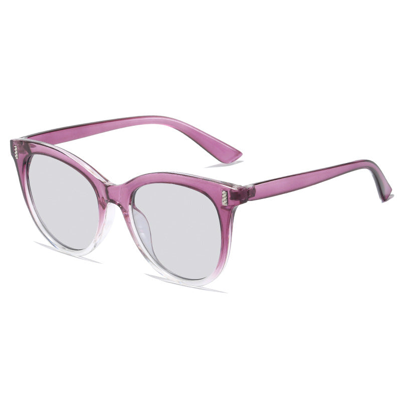 Women's fashionable cat-eye sunglasses with striking design Bowlift