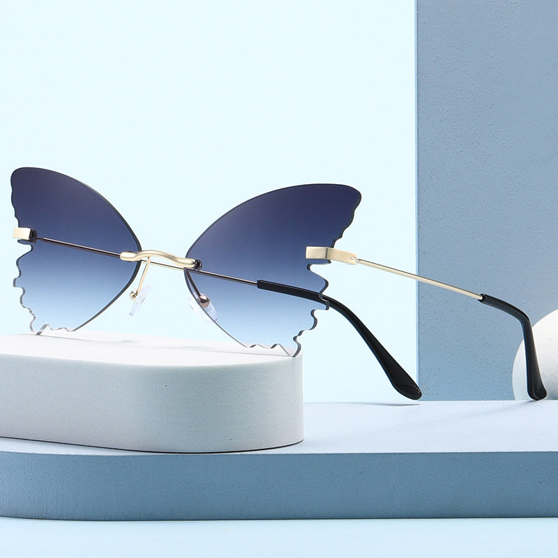 Ladies butterfly design sunglasses with UV protection Bowlift