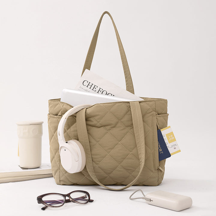 Quilted Handbag Bowlift