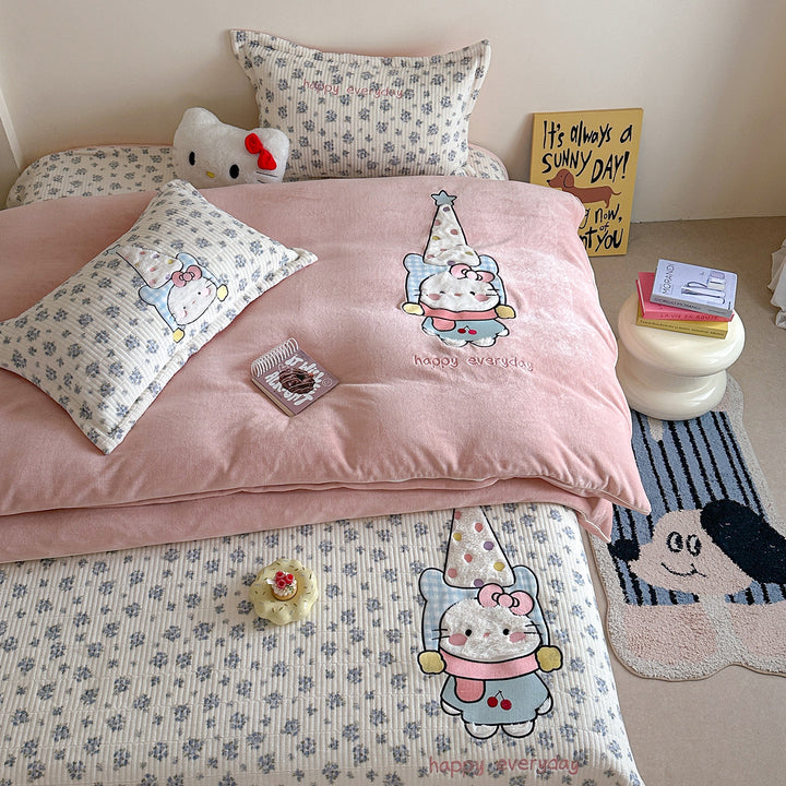 Quilted Cotton Bedspread Set with Dimensional Cat Appliqué & Pillow Shams