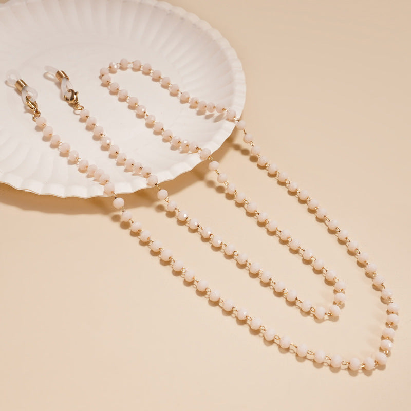 Elegant Beaded Eyewear Chain Bowlift