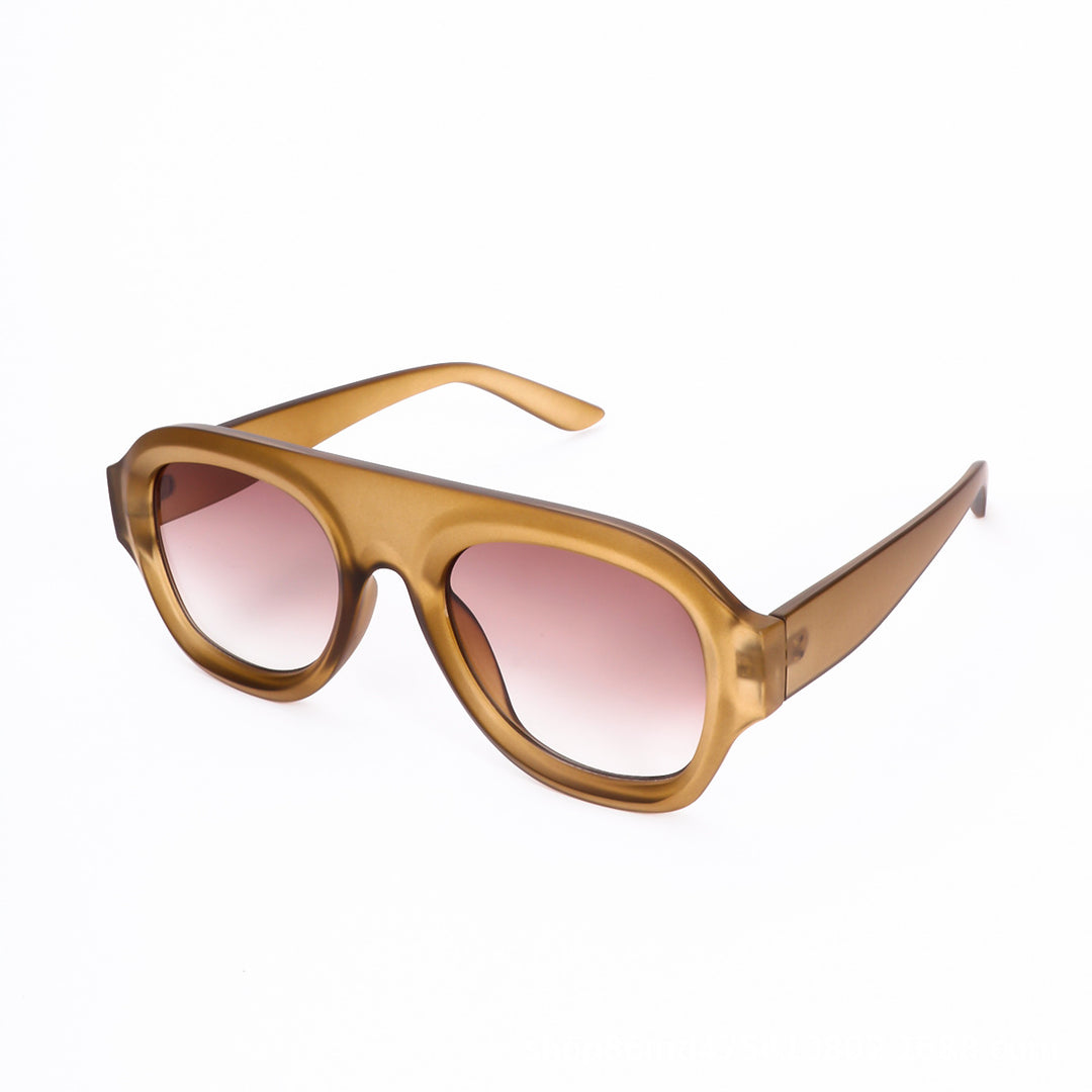 Women Designer Glasses in Retro Style Bowlift