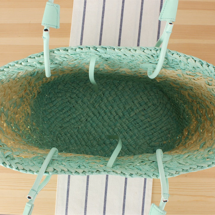 Beach bag with colorful woven design Bowlift
