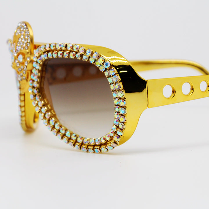 Women’s statement sunglasses with exceptional skull design and sparkling rhinestone frame Bowlift