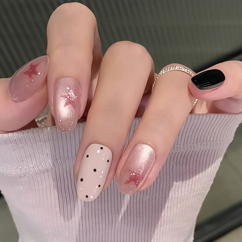 Artistic Press-On Nail Set with Bold Star Designs Bowlift