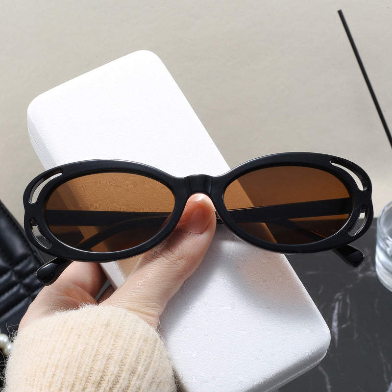 Women's fashionable sunglasses with oval frame and unique design Bowlift