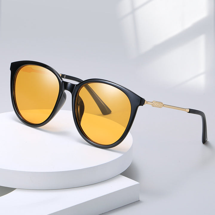 Women's Fashion Cat-Eye Sunglasses with Mirrored Lenses Bowlift